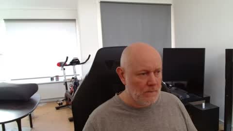 Snapshot of thomas806035 chatting on 07.04.26 thomas806035 online show from 07.04.26