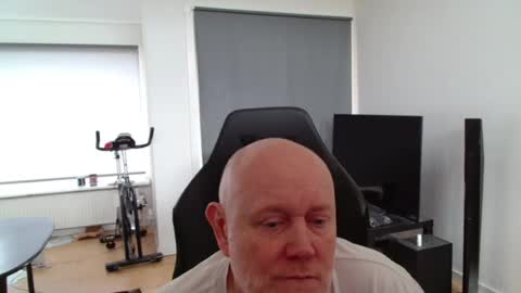 Snapshot of thomas806035 chatting on 07.24.26 thomas806035 online show from 07.24.26