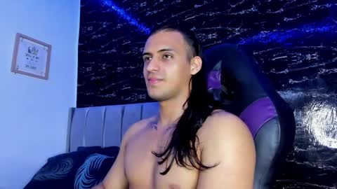 Thomas online show from 11.16.25