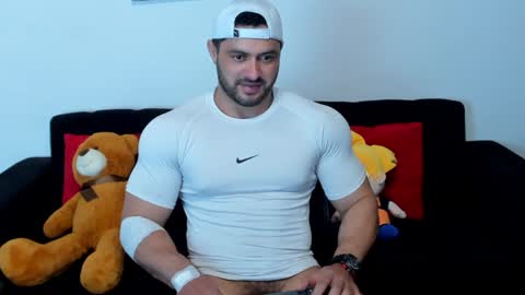 Thomas Brandon online show from 01.28.25