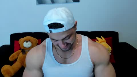 Thomas Brandon online show from 02.02.25