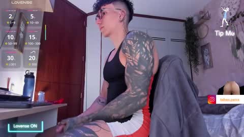 Thomas Grey online show from 11.26.25