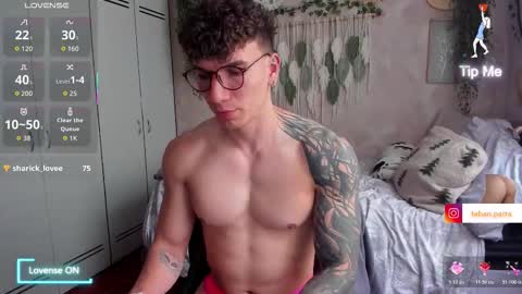 Thomas Grey online show from 12.04.25