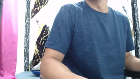 Snapshot of thomas_neuman chatting on 05.17.26 Thomas online show from 05.17.26