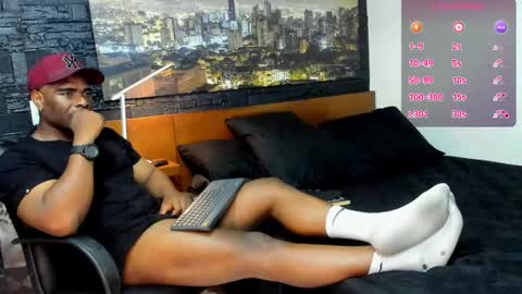 thomas Santtos online show from 01.15.25