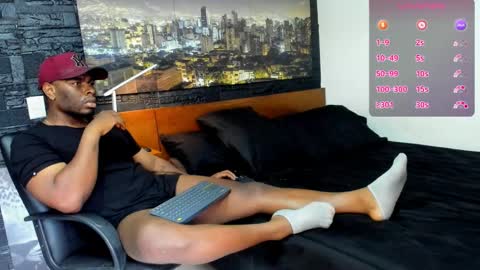 thomas Santtos online show from 01.26.25