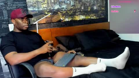 thomas Santtos online show from 02.06.25