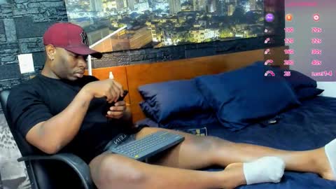 thomas Santtos online show from 02.12.25