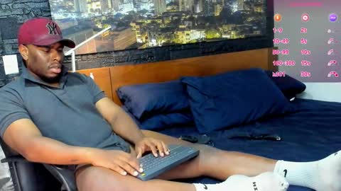 thomas Santtos online show from 02.16.25