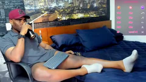 thomas Santtos online show from 02.21.25