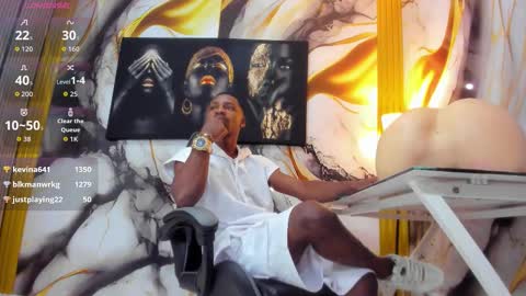 Snapshot of thomas_shelbys chatting on 10.24.25 Thomas online show from 10.24.25