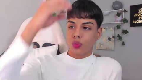 Thomas online show from 11.18.25