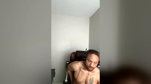 Snapshot of thomasgwhitecft chatting on 07.06.26 FatherTime online show from 07.06.26