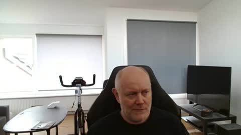 thomash32 online show from 10.09.25