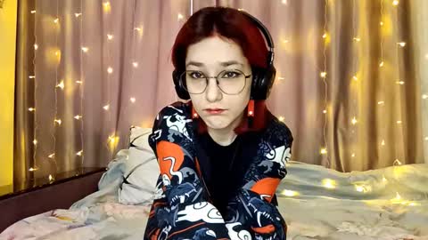 Lina online show from 12.21.25