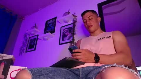 Thoms Every online show from 12.10.24
