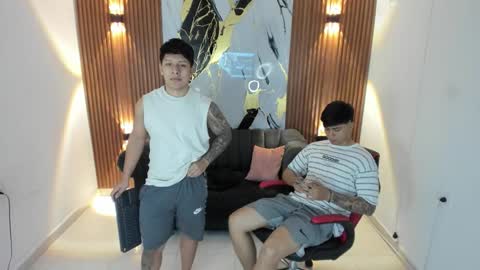 Snapshot of thomson_hot01 chatting on 10.05.25 thomson_hot01 online show from 10.05.25