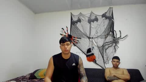 Snapshot of thomson_hot01 chatting on 10.26.25 thomson_hot01 online show from 10.26.25