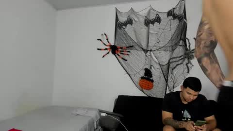 Snapshot of thomson_hot01 chatting on 10.30.25 thomson_hot01 online show from 10.30.25