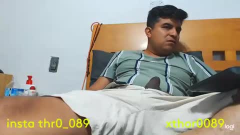 Snapshot of thor0200 chatting on 05.11.26 thor0200 online show from 05.11.26
