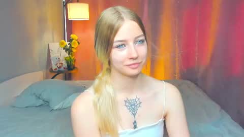 Snapshot of thoracarter chatting on 07.20.26 thoracarter online show from 07.20.26