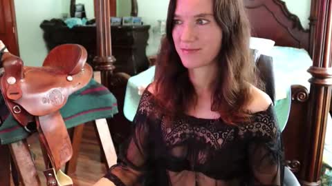 ThornburyRose online show from 12.22.25