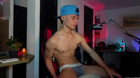   L e a n d e r   25OFF ON MY OF online show from 03.02.26