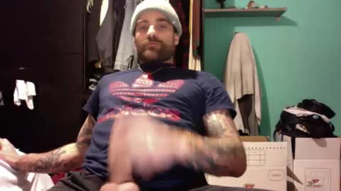 Snapshot of throatfucker2000 chatting on 12.19.24 throatfucker2000 online show from 12.19.24