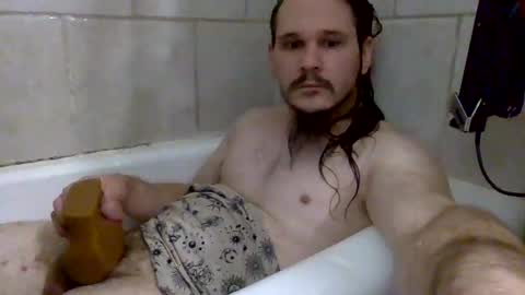 Snapshot of thunder8u42 chatting on 10.20.25 thunder8u42 online show from 10.20.25