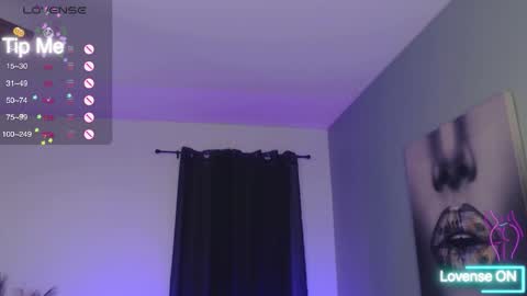 Tia Bella online show from 10.08.25