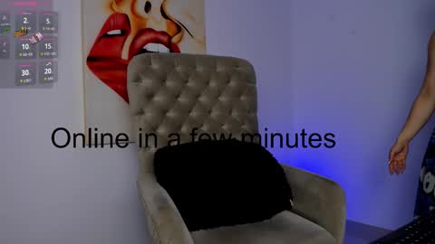 Snapshot of tiago_hannah chatting on 10.07.25 carolina online show from 10.07.25