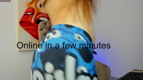 Snapshot of tiago_hannah chatting on 10.08.25 carolina online show from 10.08.25