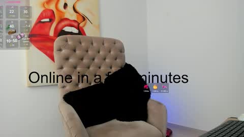 Snapshot of tiago_hannah chatting on 10.09.25 carolina online show from 10.09.25