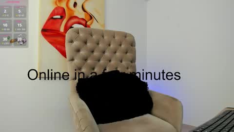 Snapshot of tiago_hannah chatting on 10.15.25 carolina online show from 10.15.25