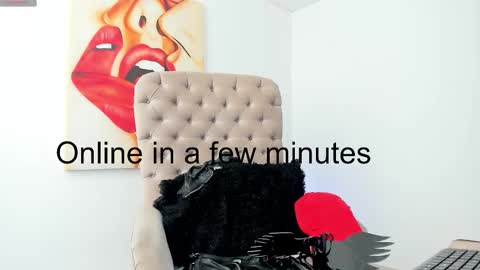 Snapshot of tiago_hannah chatting on 10.19.25 carolina online show from 10.19.25