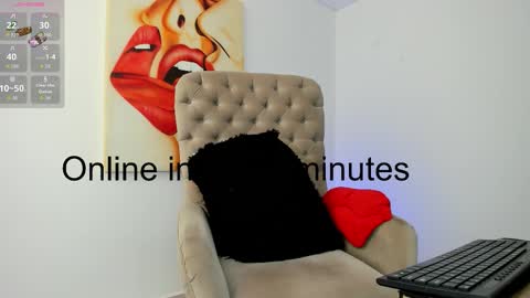 Snapshot of tiago_hannah chatting on 10.20.25 carolina online show from 10.20.25