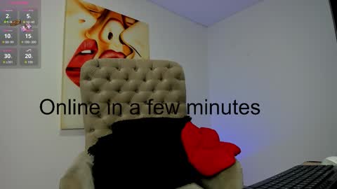 Snapshot of tiago_hannah chatting on 11.02.25 carolina online show from 11.02.25