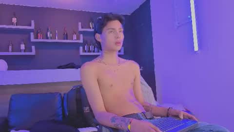 Snapshot of tian_sex chatting on 06.30.26 online show from 06.30.26