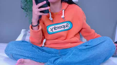 TIANA  online show from 09.18.25