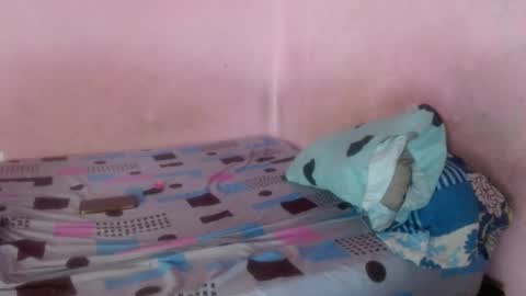 Snapshot of tianiiss_sweet chatting on 09.17.25 Tiana online show from 09.17.25