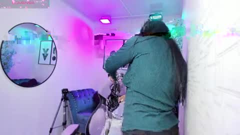 Tiara  online show from 04.09.26