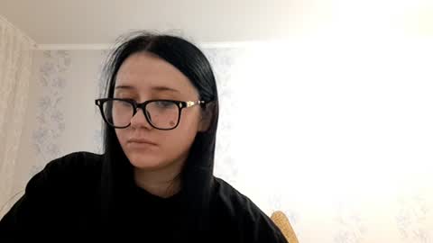 Snapshot of tiastinner chatting on 07.21.26 Margo online show from 07.21.26