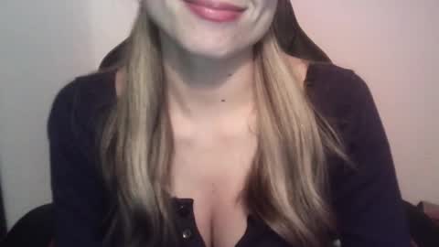 Tifanny online show from 03.04.25