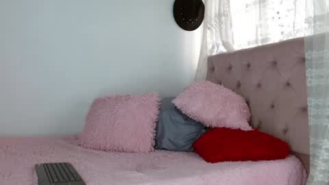 Tifanny online show from 01.20.25