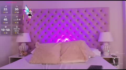 Snapshot of tifannywolf_ chatting on 11.03.25 Your Princess Tif online show from 11.03.25