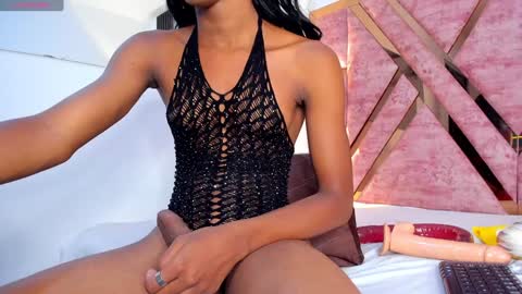 Snapshot of tifany_bigdick chatting on 12.29.24 Tifanny online show from 12.29.24