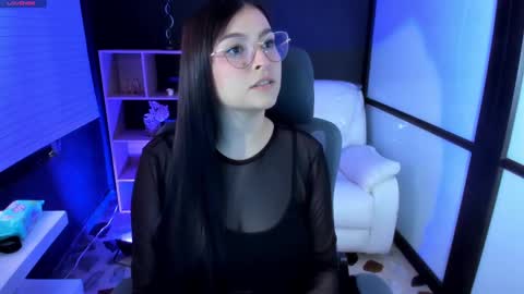       online show from 03.10.25