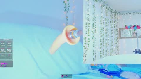 Snapshot of tiffanny_love__ chatting on 11.04.25 Tiffanny online show from 11.04.25