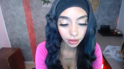 Snapshot of tiffany_1m chatting on 12.09.24 tiffany_1m online show from 12.09.24