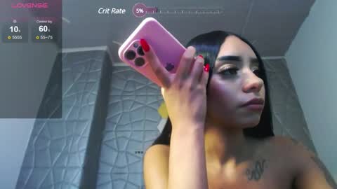 Snapshot of tiffany_1m chatting on 02.28.25 tiffany_1m online show from 02.28.25